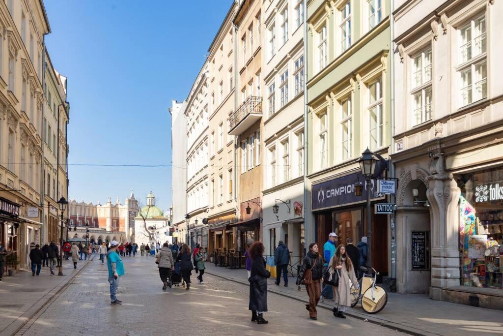 Royal Route Apartment Fully Equipped Krasków Eksteriør bilde