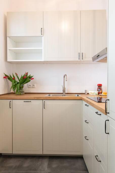 Royal Route Apartment Fully Equipped Krasków Eksteriør bilde